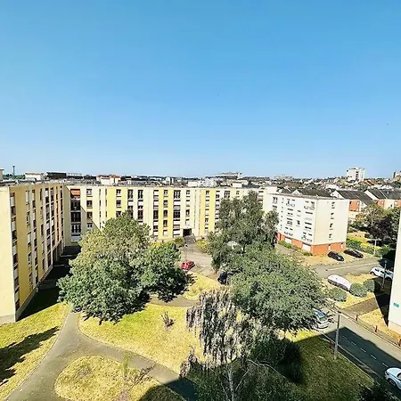 Apartment Centre-ville - 2 - 4p - Parking *
