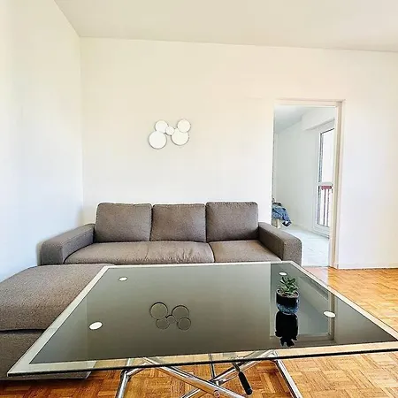 Centre-ville - 2 - 4p - Parking Appartement *