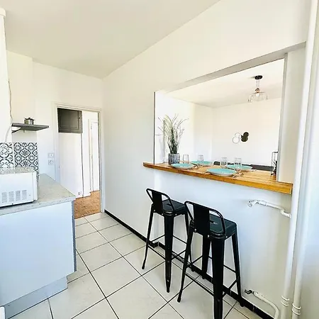 Centre-ville - 2 - 4p - Parking *