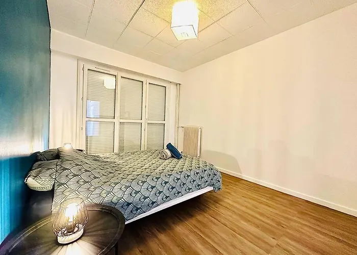 公寓 Centre-ville - 2 - 4p - Parking *