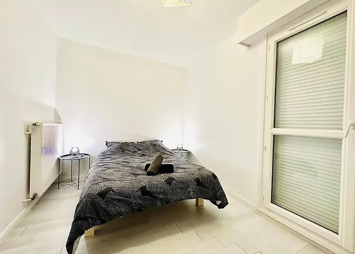 Centre-ville - 2 - 4p - Parking * 勒芒