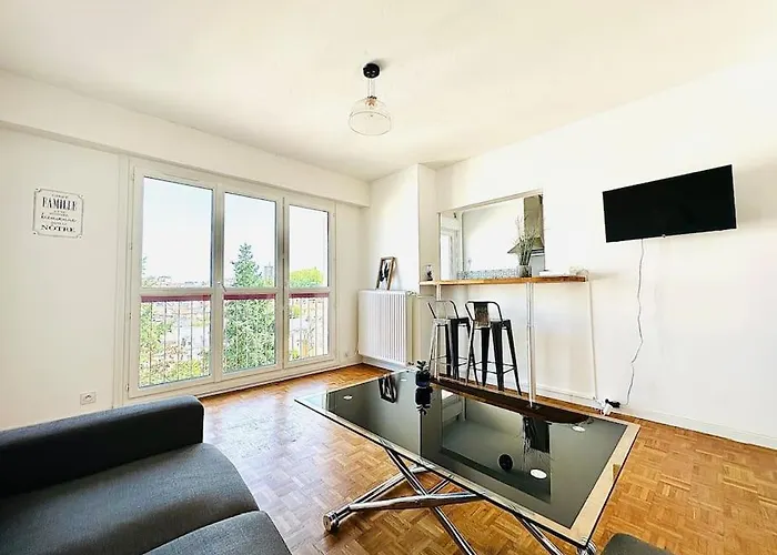 Centre-ville - 2 - 4p - Parking 勒芒